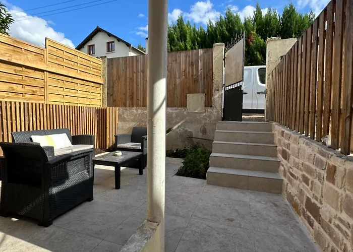 Logement Avec Terrasse Et Entree Independantes A 25 Min De Paris